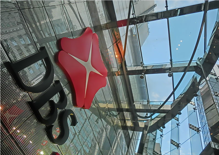 Singapore’s DBS Bank Won’t Extend Crypto Services To Retail Clients