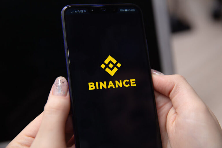 Binance has resumes LUNA and UST deposits and withdrawals