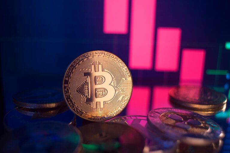 Bitcoin, Ethereum Technical Analysis: BTC Falls Below $22,000 to Start the Week  – Market Updates Bitcoin News