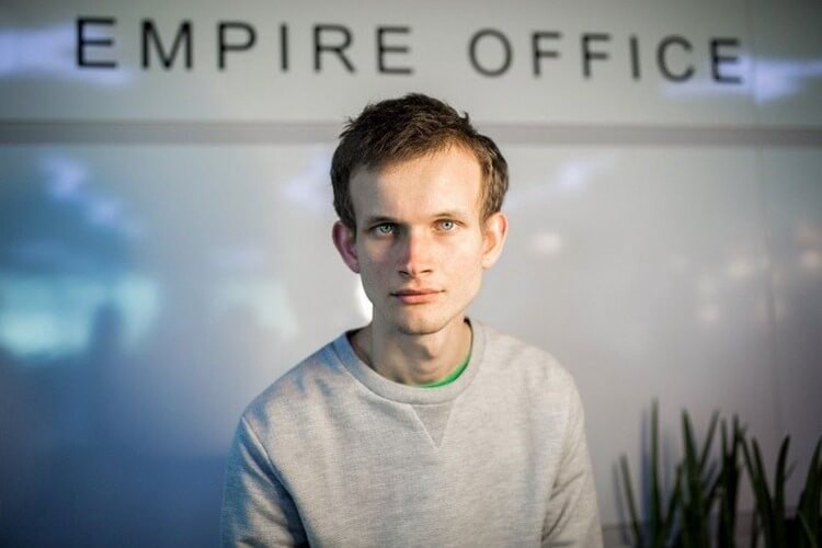 Buterin Thanks SHIB Community For Funding Fellowship Program