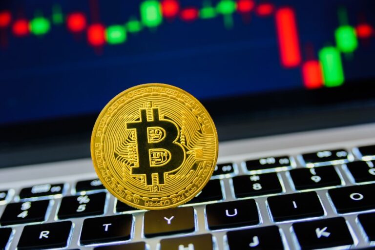 Bitcoin is now above $23k as the market slowly recovers