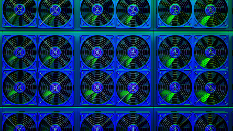 Publicly-Listed Bitcoin Miner Cleanspark’s Hashrate Exceeds 3 Exahash, Firm Records Daily Production High of 13.25 BTC – Mining Bitcoin News