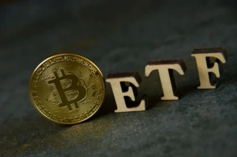 Blackrock Bitcoin Spot ETF Could Unlock $30 Trillion: Bloomberg Analyst