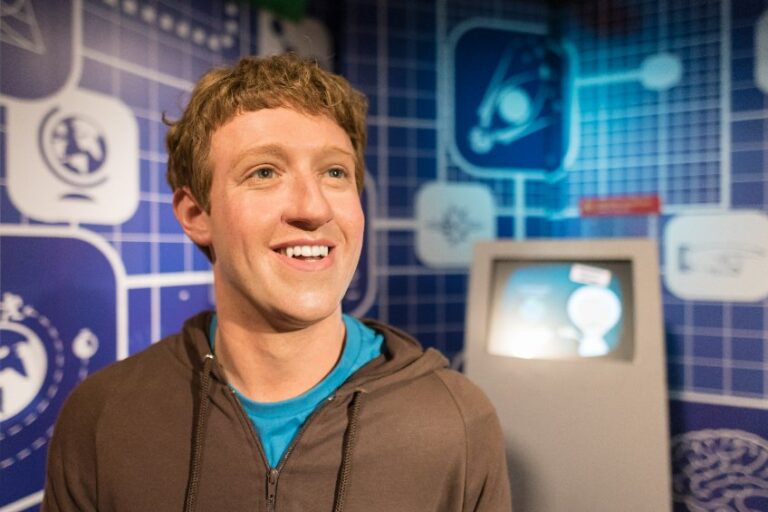 Zuckerberg’s metaverse bet is turning sour