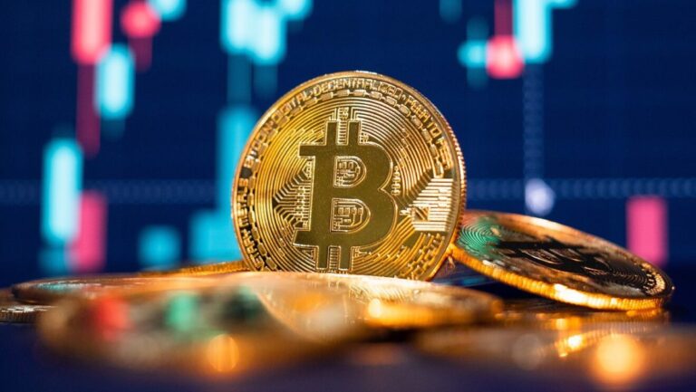 Bitcoin (BTC) Price To Tank to $10K In First Quarter Says VanEck