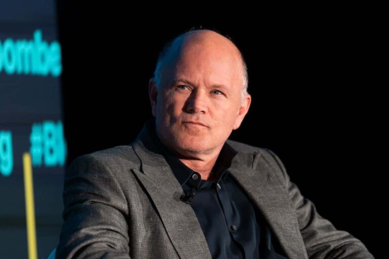 Bitcoin Bull Mike Novogratz: Fed Will Cut Rates Sooner Than We Think