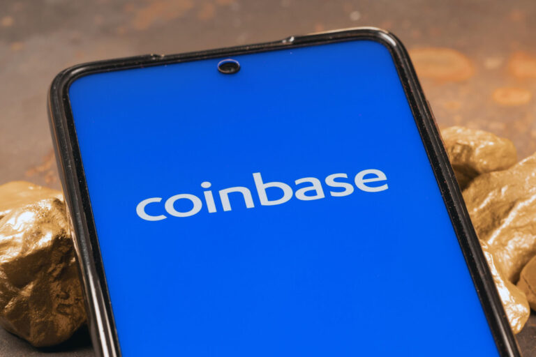 Coinbase may be losing retail crypto traders to Robinhood: Mizuho