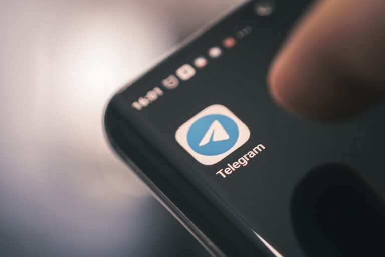 Telegram’s Laelaps token soars by 283%: what it means for Shiba Memu