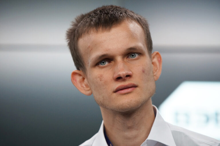 Did Ethereum Founder Vitalik Buterin Short Ethereum? Unraveling A 70,000 ETH Sale