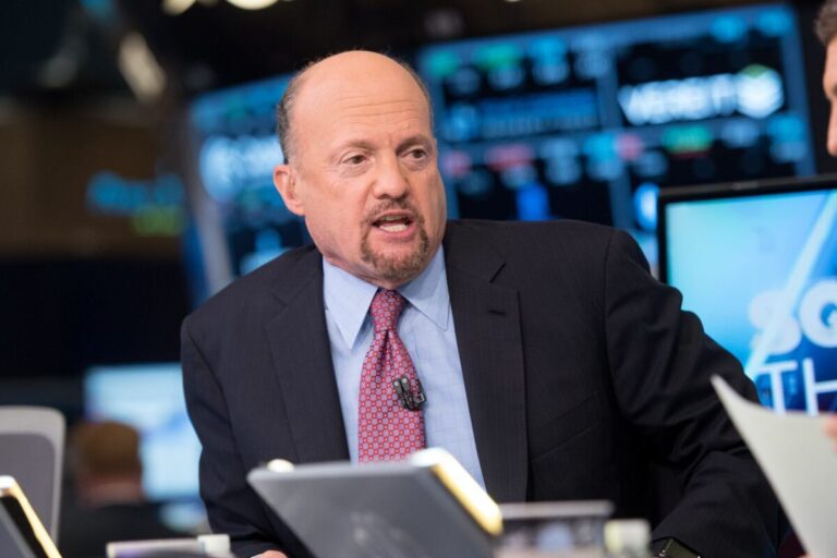 Jim Cramer Embraces ‘Number Go Down’ Theme As Bitcoin Drops 20% From High