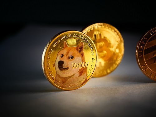 XRP, DOGE price prediction amid Memeinator’s epic presale