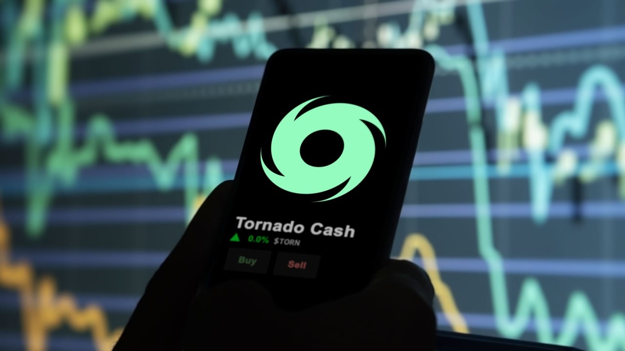 Dutch Prosecutors Reportedly Charge Tornado Cash Developer With Money Laundering – Legal Bitcoin News