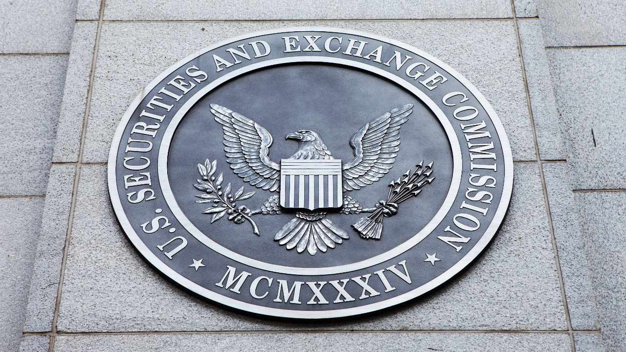 US Senators Push SEC to Stop Approving Spot Crypto ETFs — Say Other Crypto Markets Risker Than Bitcoin – Regulation Bitcoin News